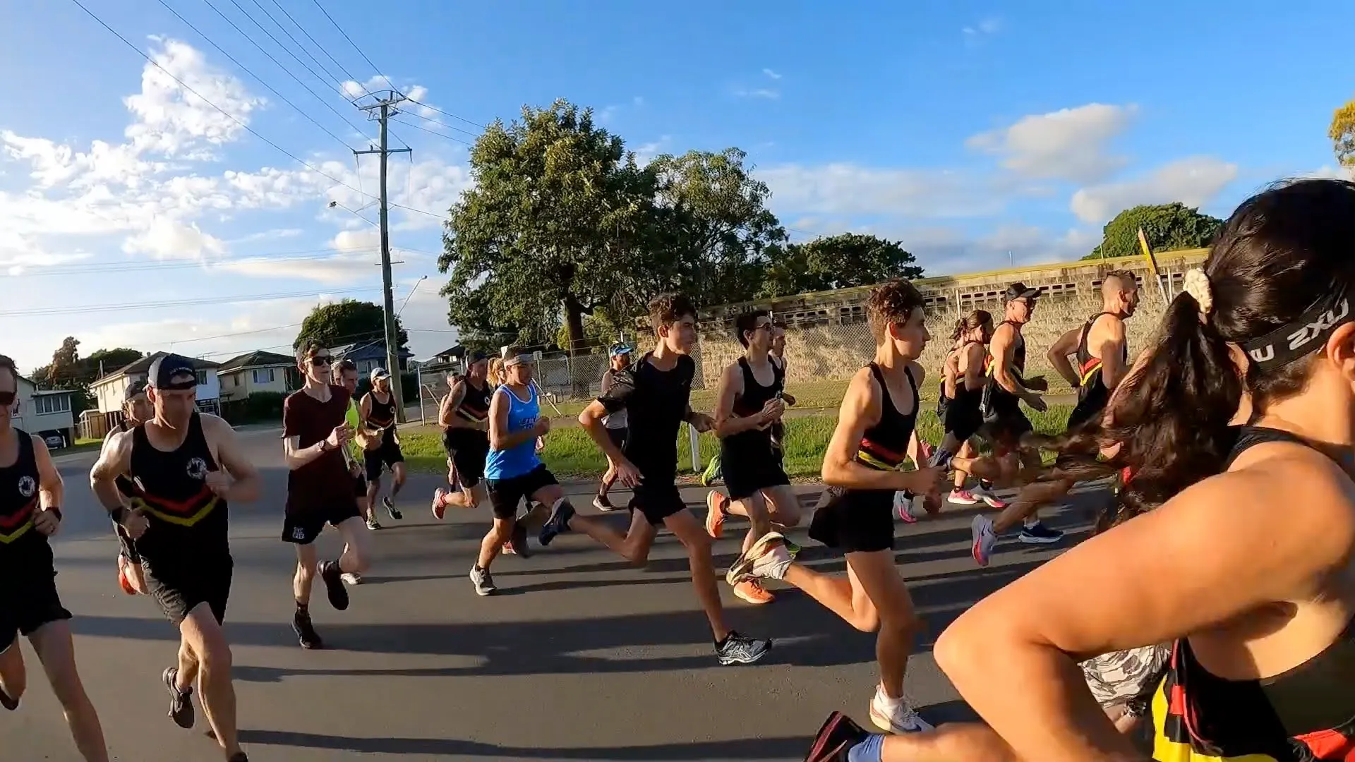 Runners starting Round Three on Racecourse Road